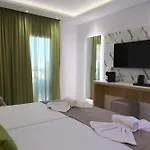 Loutsiana Deluxe Apts 3*