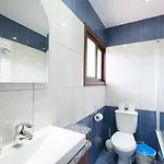 Hotel apartamentowy Loutsiana Deluxe Apts 3*