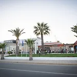 Loutsiana Deluxe Apts Hotel apartamentowy 3*
