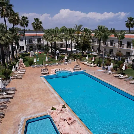 Loutsiana Deluxe Apts