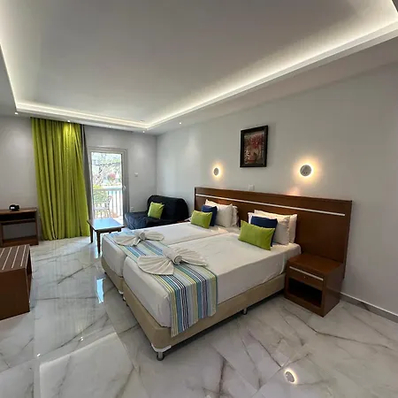Aparthotel Loutsiana Deluxe Apts Ayia Napa
