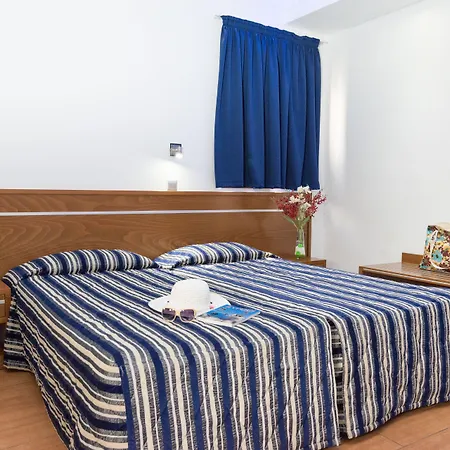 Lägenhetshotell Loutsiana Deluxe Apts Ayia Napa