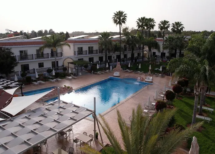 Lägenhetshotell Loutsiana Deluxe Apts Ayia Napa