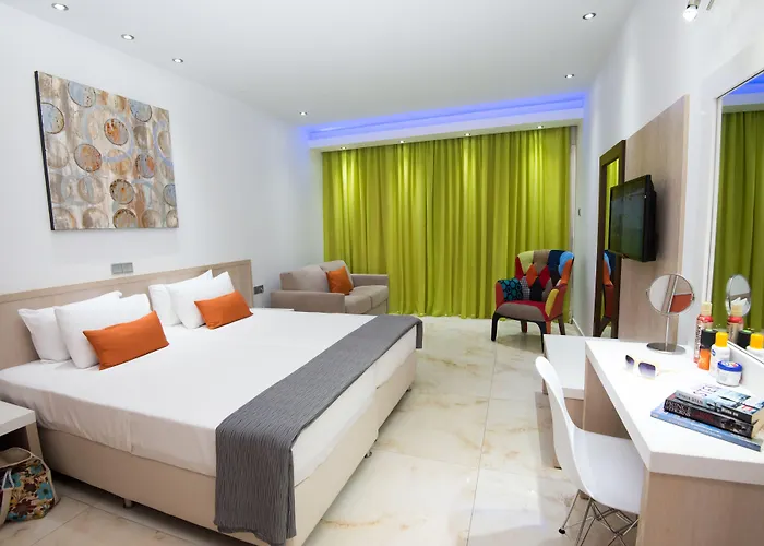 Loutsiana Deluxe Apts 3* Ayia Napa