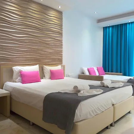 Aparthotel Loutsiana Deluxe Apts 3*