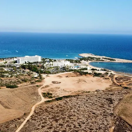 Loutsiana Deluxe Apts Ayia Napa