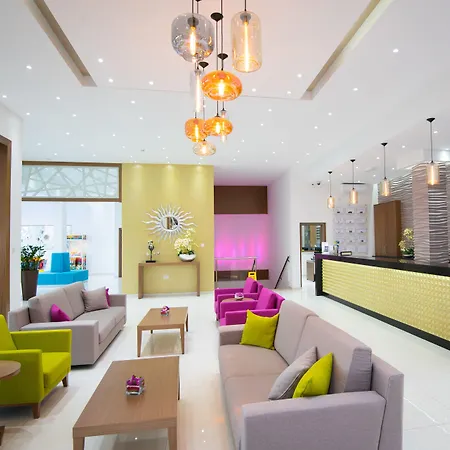 Loutsiana Deluxe Apts 3*