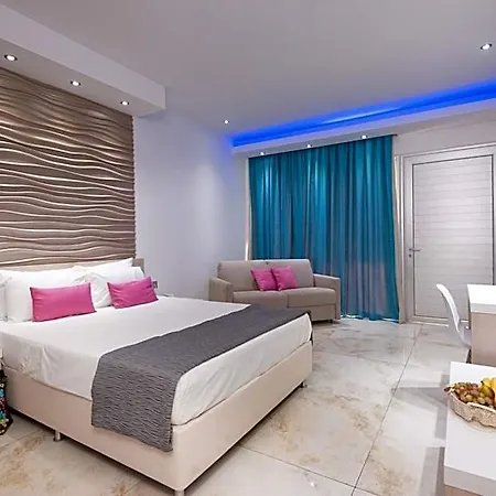 Loutsiana Deluxe Apts Ayia Napa