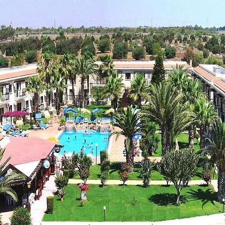 Loutsiana Deluxe Apts 3*