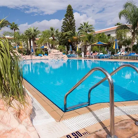 Aparthotel Loutsiana Deluxe Apts Agia Napa