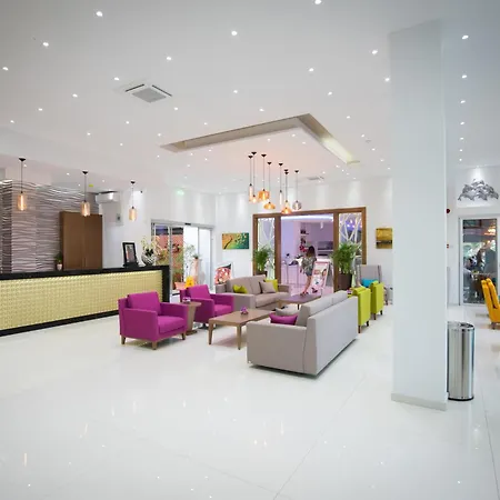 Loutsiana Deluxe Apts