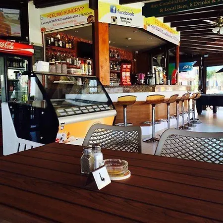 Loutsiana Deluxe Apts 3*