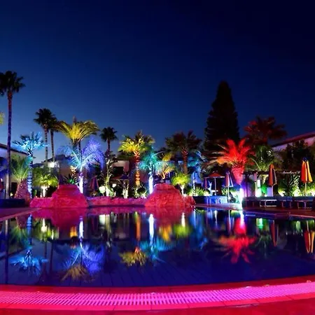 Loutsiana Deluxe Apts Ξενοδοχείο με διαμερίσματα Αγία Νάπα