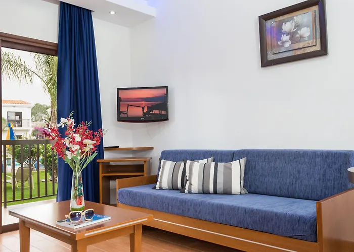 Loutsiana Deluxe Apts