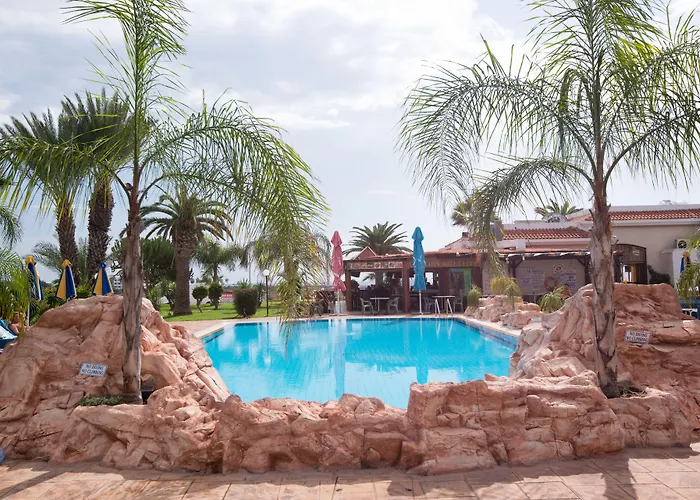 Loutsiana Deluxe Apts